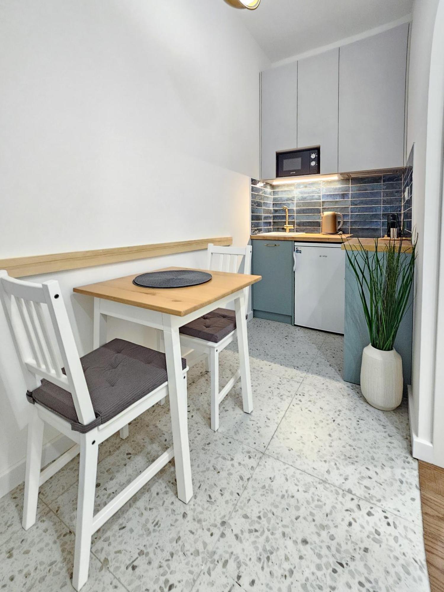 Apartamento Easy Life Belgrado Exterior foto